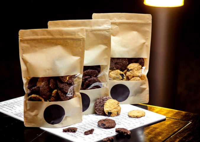 Evite recalls e perdas por degradação com aditivos para embalagens alimentícias